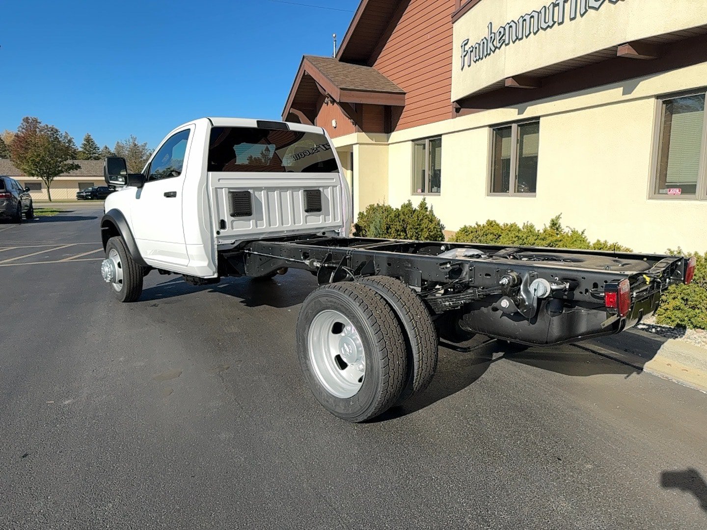 New 2026 RAM 5500 Tradesman w/ Chrome Appearance Group AWD/4WD image 11