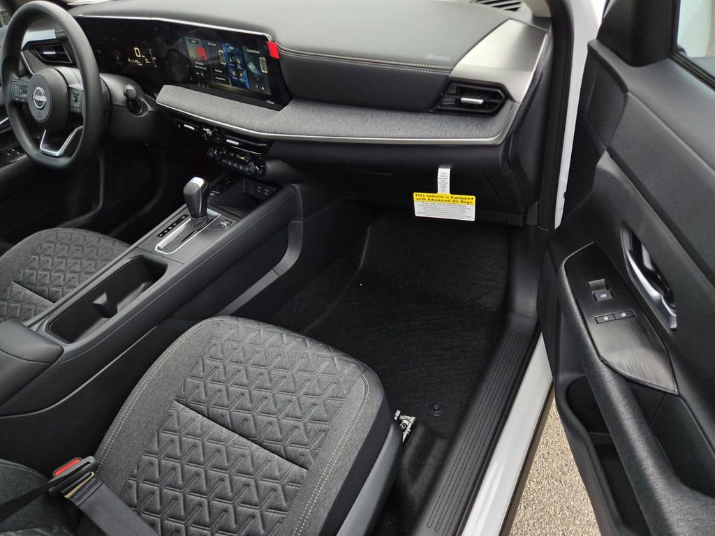 New 2026 Nissan Kicks SV FWD image 7