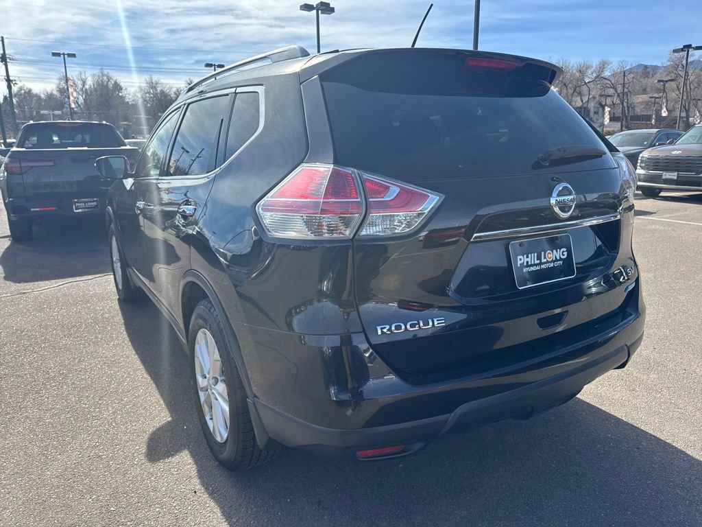 Used 2014 Nissan Rogue SV w/ SV Family Package image 14