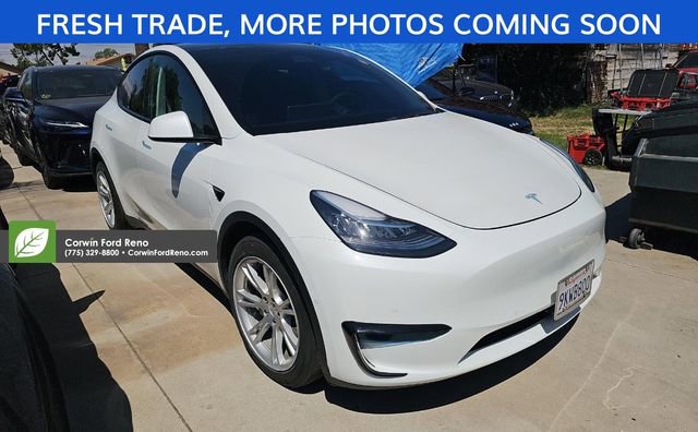 Used 2021 Tesla Model Y Long Range AWD/4WD image 1
