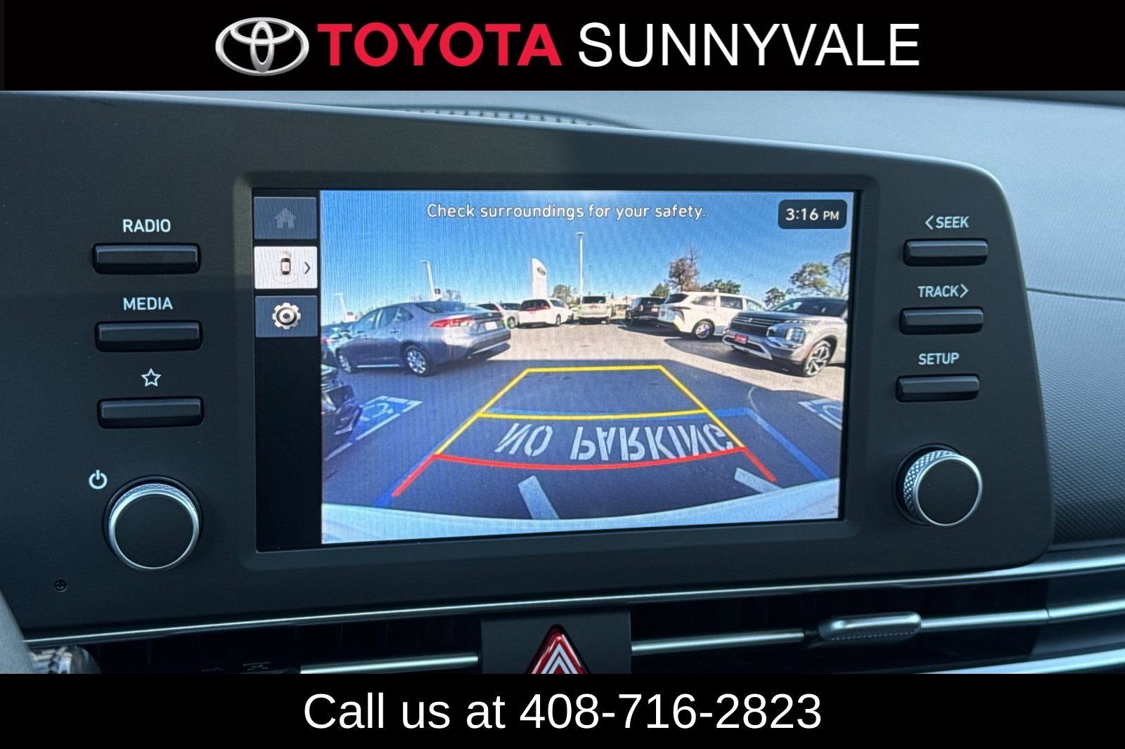 Used 2026 Hyundai Elantra SE image 22