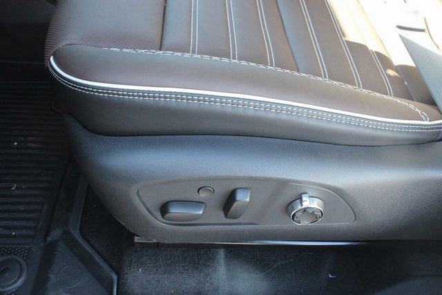 New 2026 GMC Acadia Denali Ultimate w/ LPO, Floor Liner Package image 21