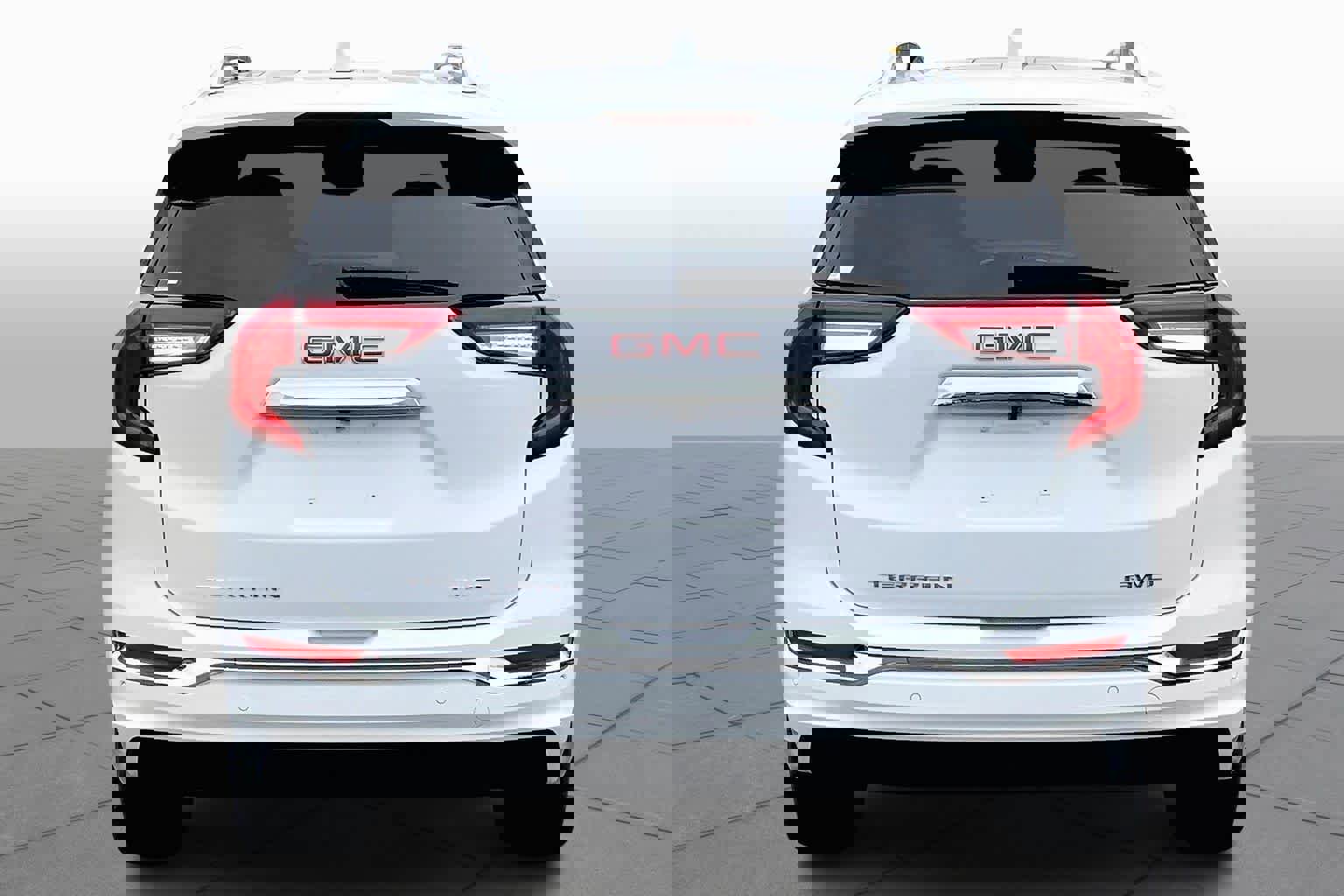 Used 2023 GMC Terrain Denali image 5