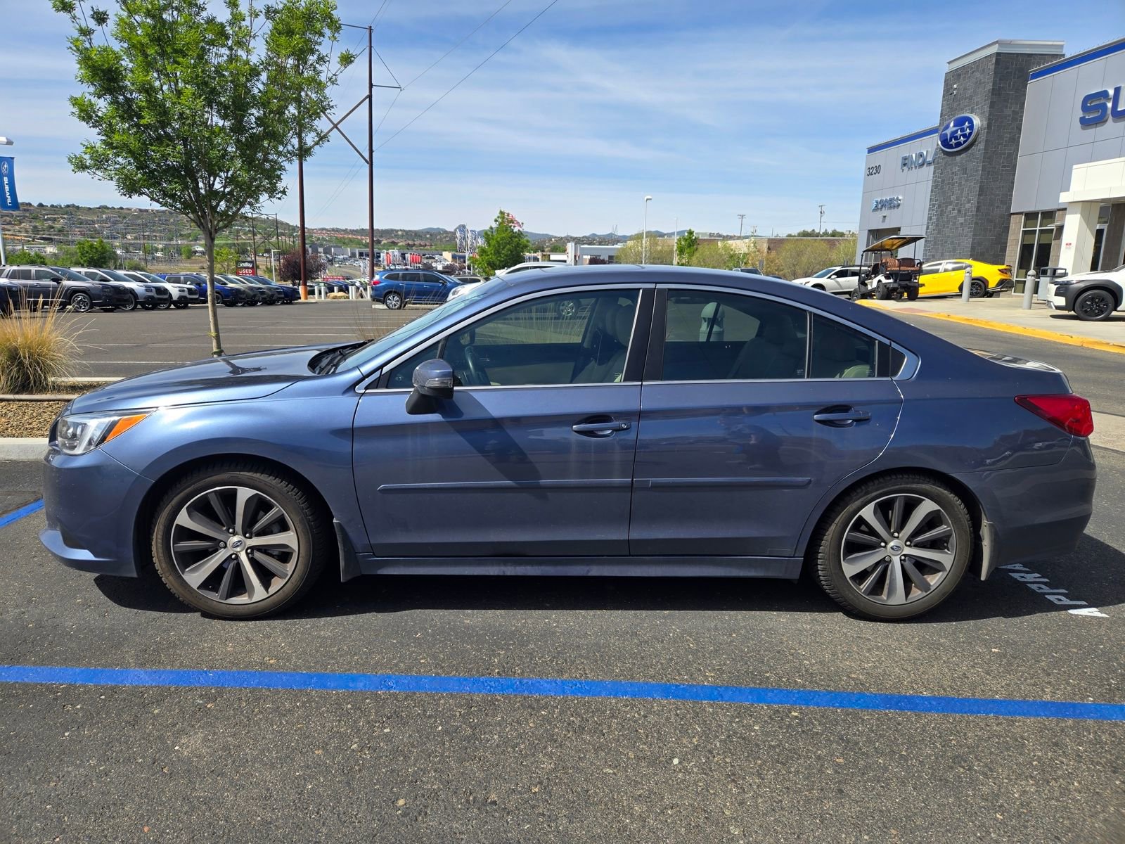 Used 2015 Subaru Legacy 2.5i Limited AWD/4WD image 4