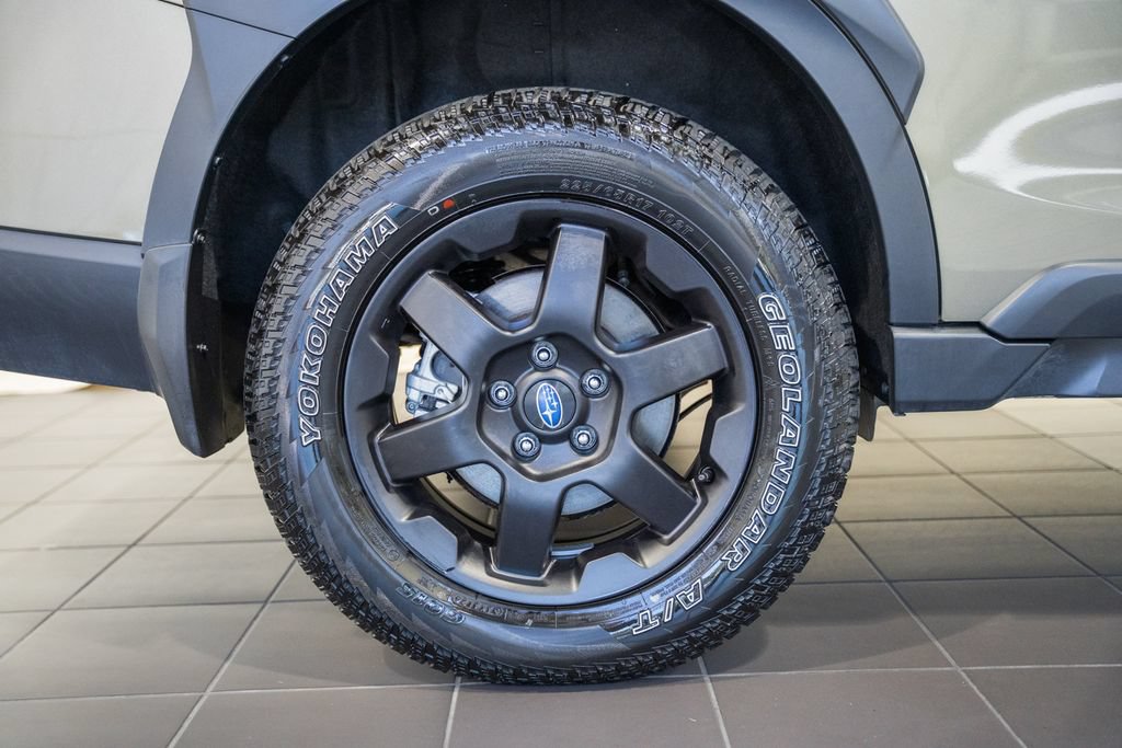Used 2025 Subaru Outback Wilderness AWD/4WD image 14