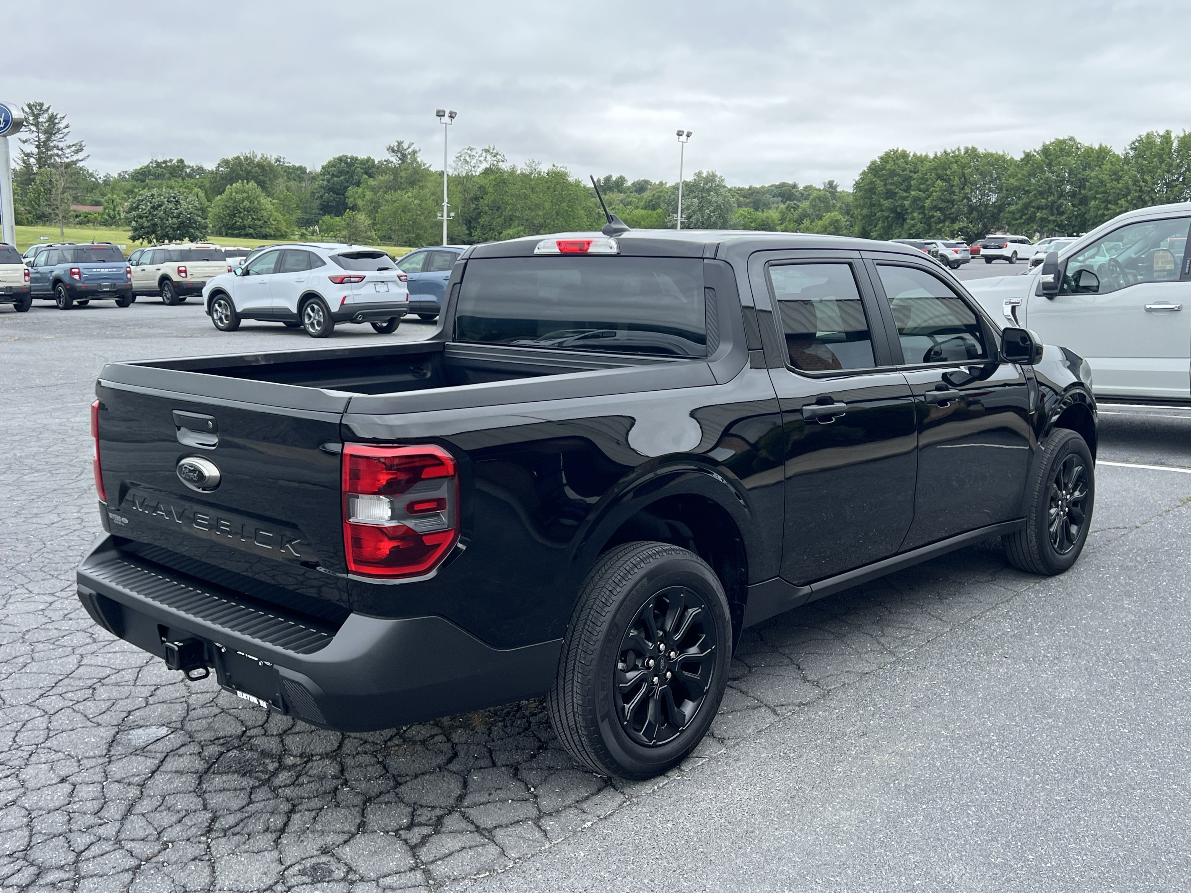 Used 2024 Ford Maverick XLT w/ XLT Luxury Package FWD image 6