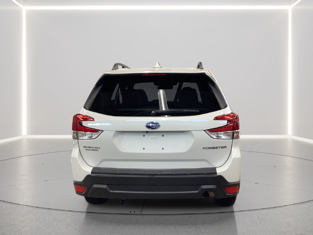 Used 2020 Subaru Forester Premium AWD/4WD image 4