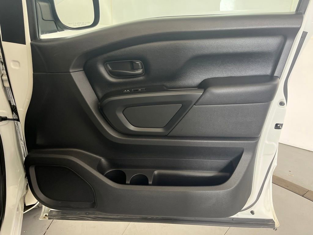 Used 2017 Nissan Titan S RWD image 24