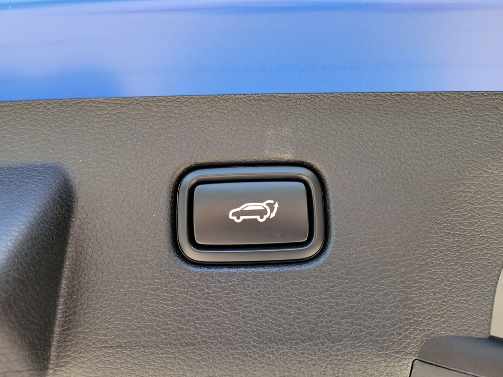 Certified 2026 Kia Sportage SX FWD image 10