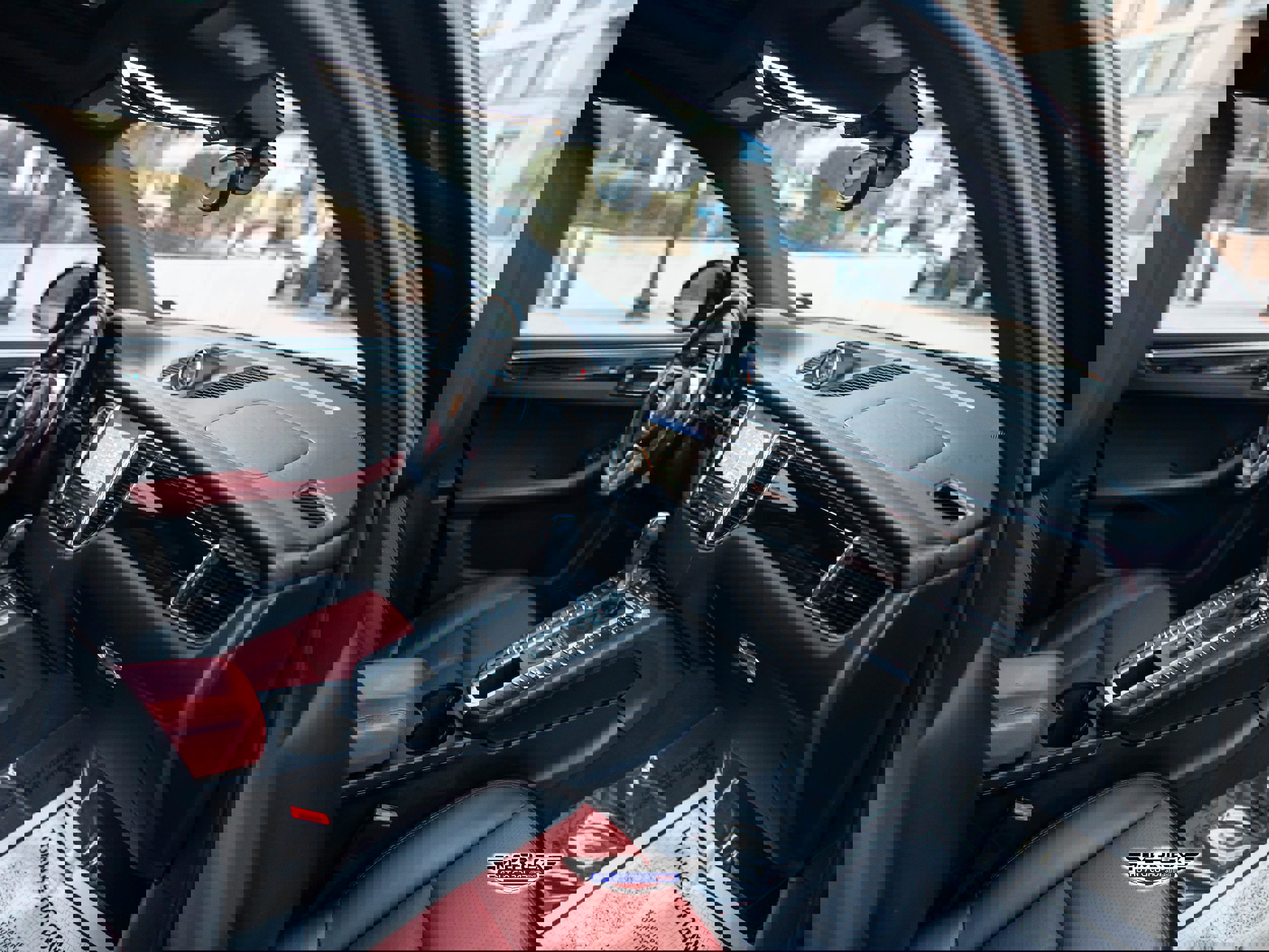 Used 2018 Porsche Macan Sport Edition image 15