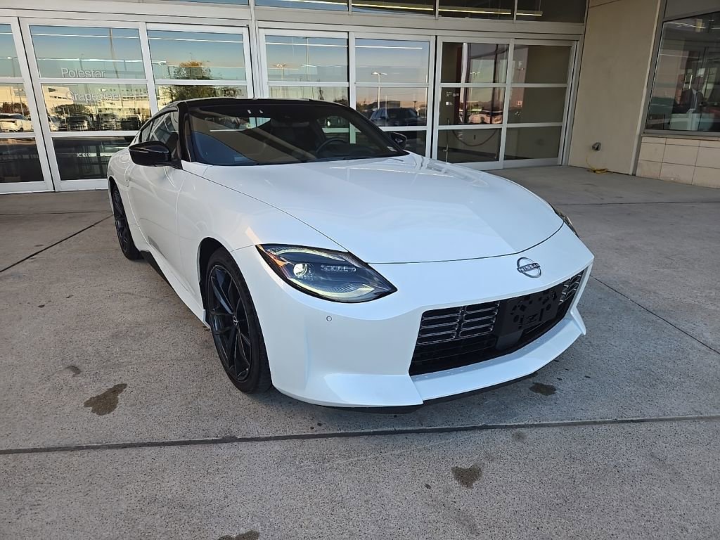 Used 2024 Nissan Z Performance w/ Floor Mat Package image 19