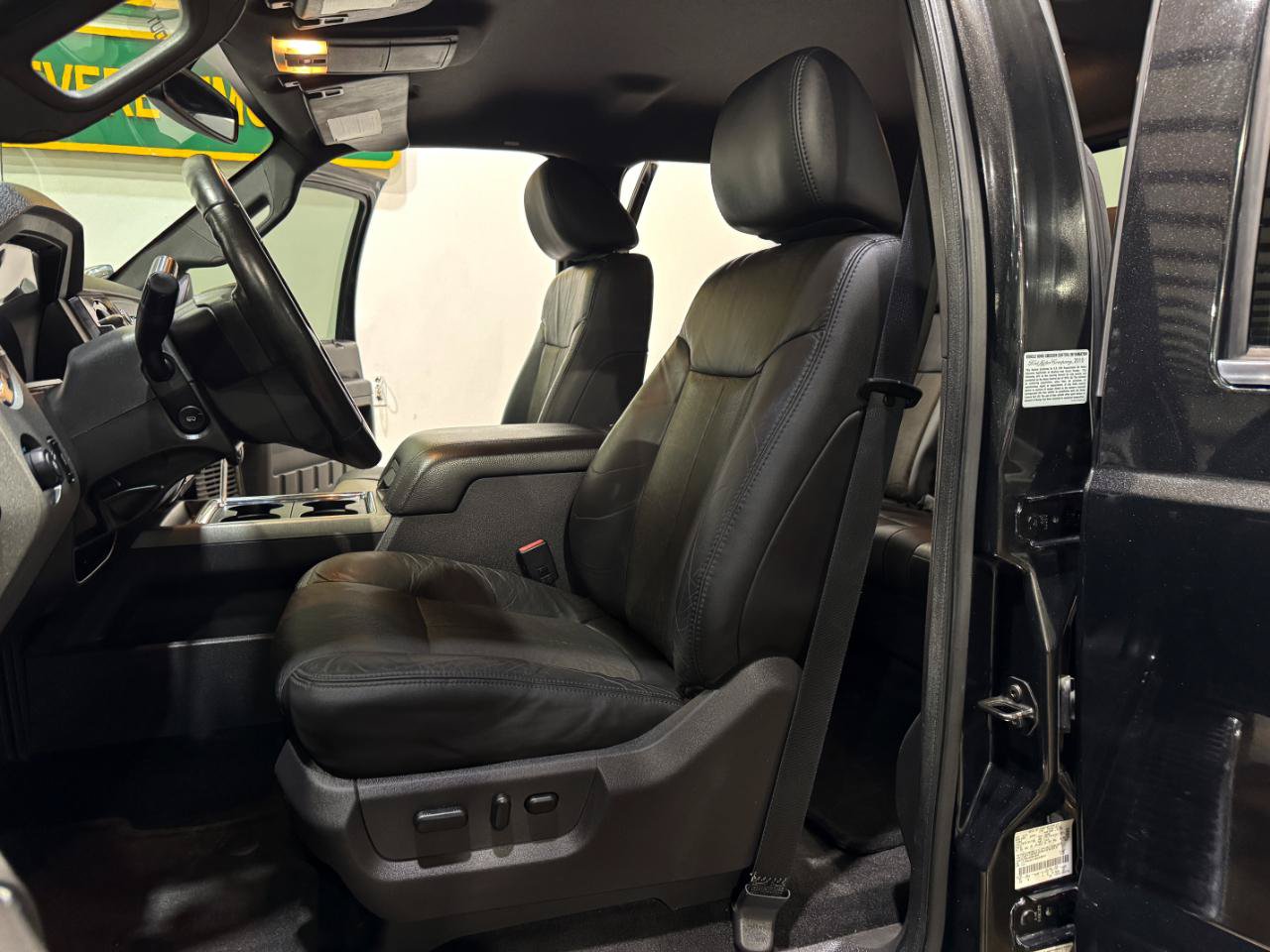 Used 2011 Ford F350 Lariat w/ Chrome Pkg AWD/4WD image 12