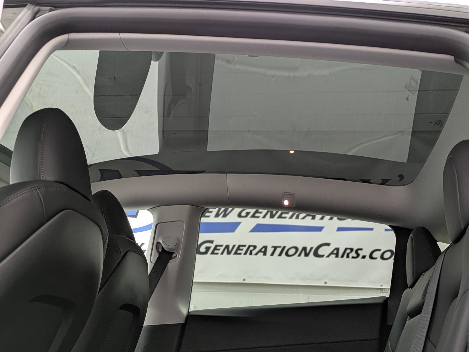 Used 2023 Tesla Model Y Long Range image 12