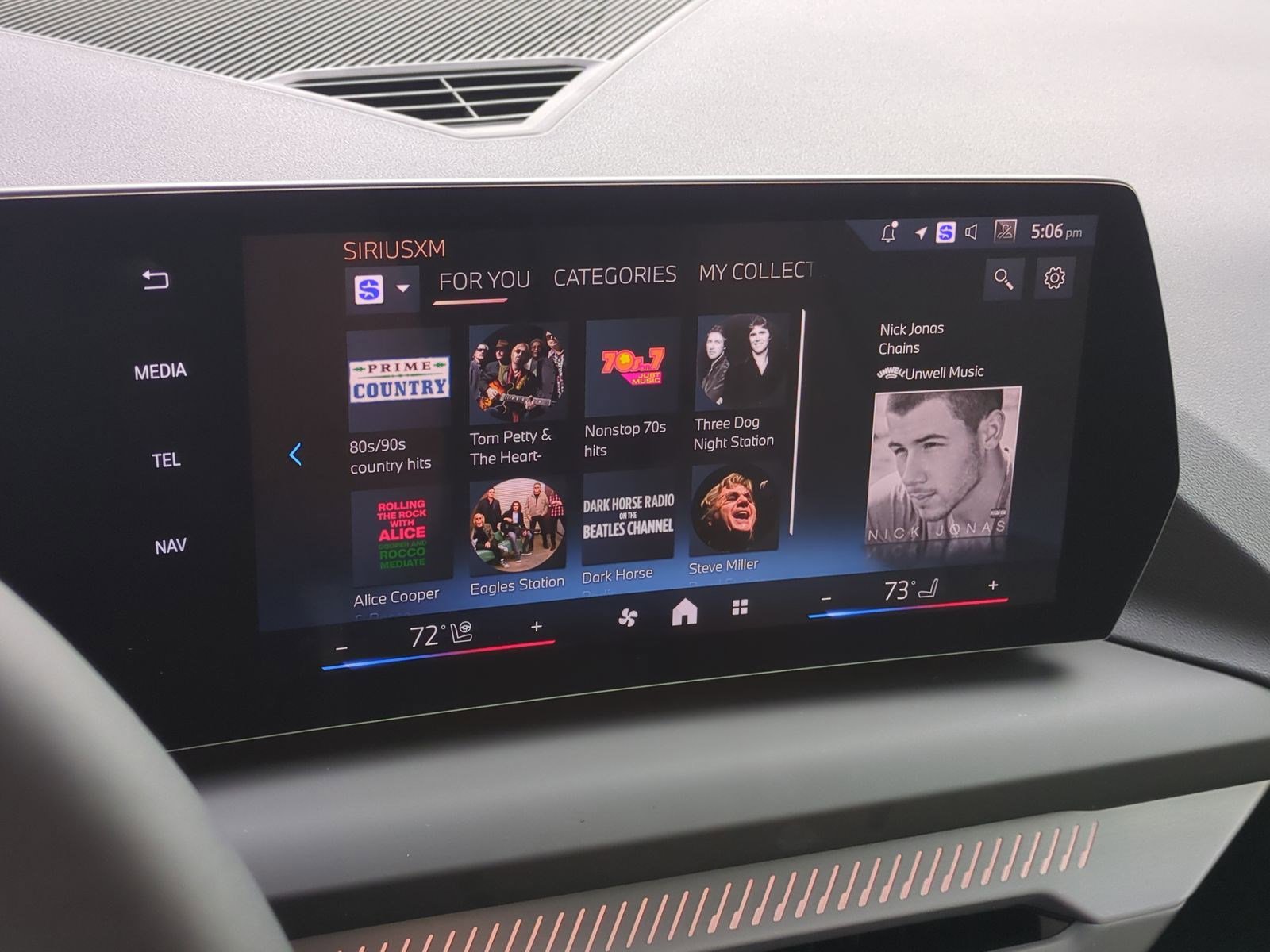 Certified 2025 BMW 228i xDrive w/ Premium Package image 23