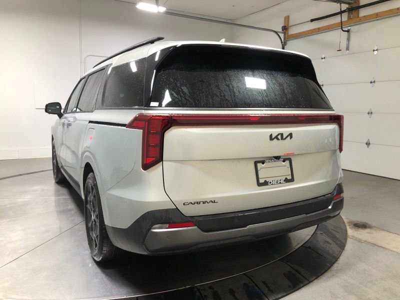 New 2026 Kia Carnival SX w/ SX Dark Edition Package image 5