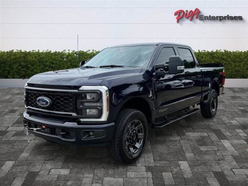 Used 2024 Ford F250 Lariat w/ Sport Appearance Package AWD/4WD image 4