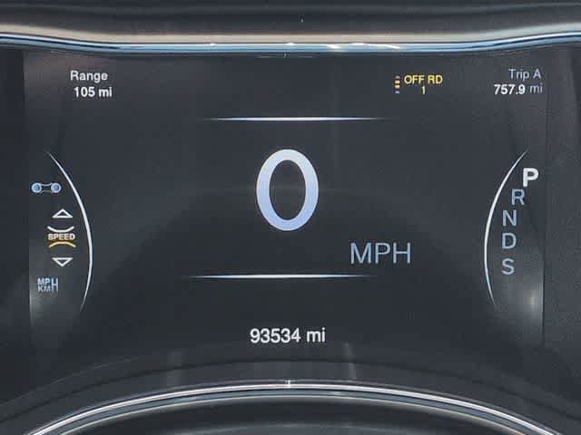 Used 2015 Jeep Grand Cherokee Summit AWD/4WD image 34