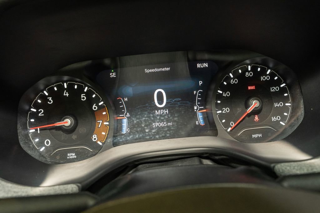 Used 2024 Jeep Compass Latitude image 16