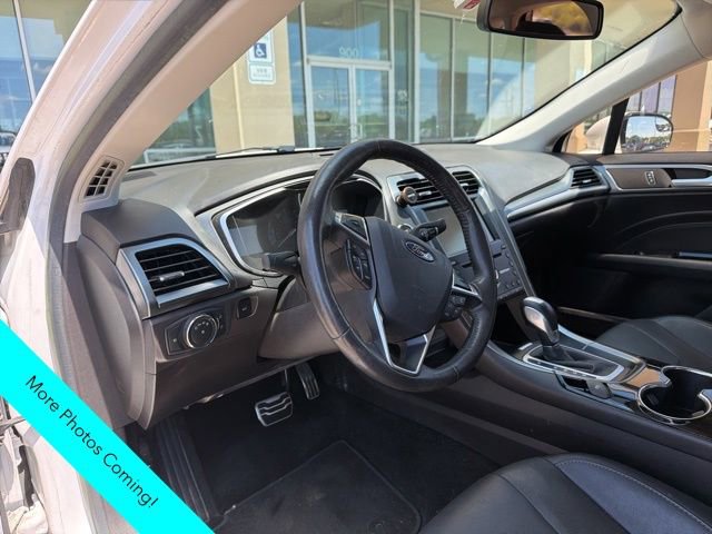 Used 2016 Ford Fusion Titanium FWD image 9