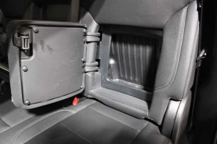 Used 2024 GMC Sierra 2500 SLT w/ SLT Convenience Package image 24