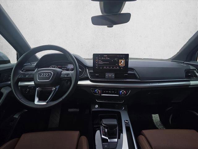 Certified 2025 Audi Q5 2.0T Premium w/ Convenience Plus Package image 17