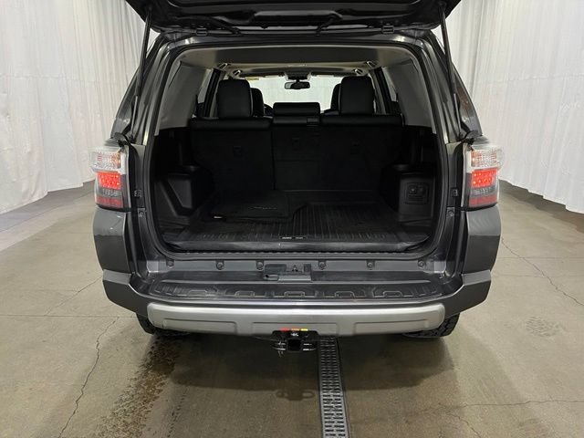 Certified 2019 Toyota 4Runner TRD Off-Road Premium AWD/4WD image 12