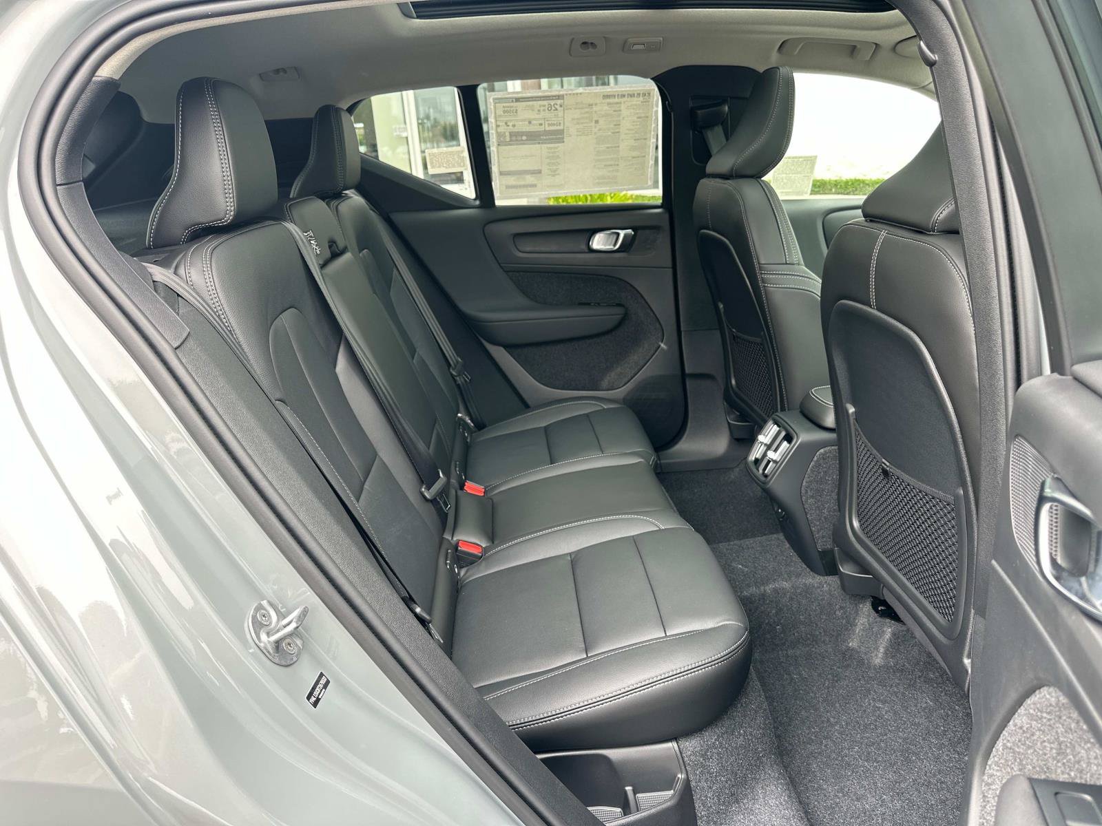 New 2026 Volvo XC40 B5 Plus w/ Protection Package Premier AWD/4WD image 19