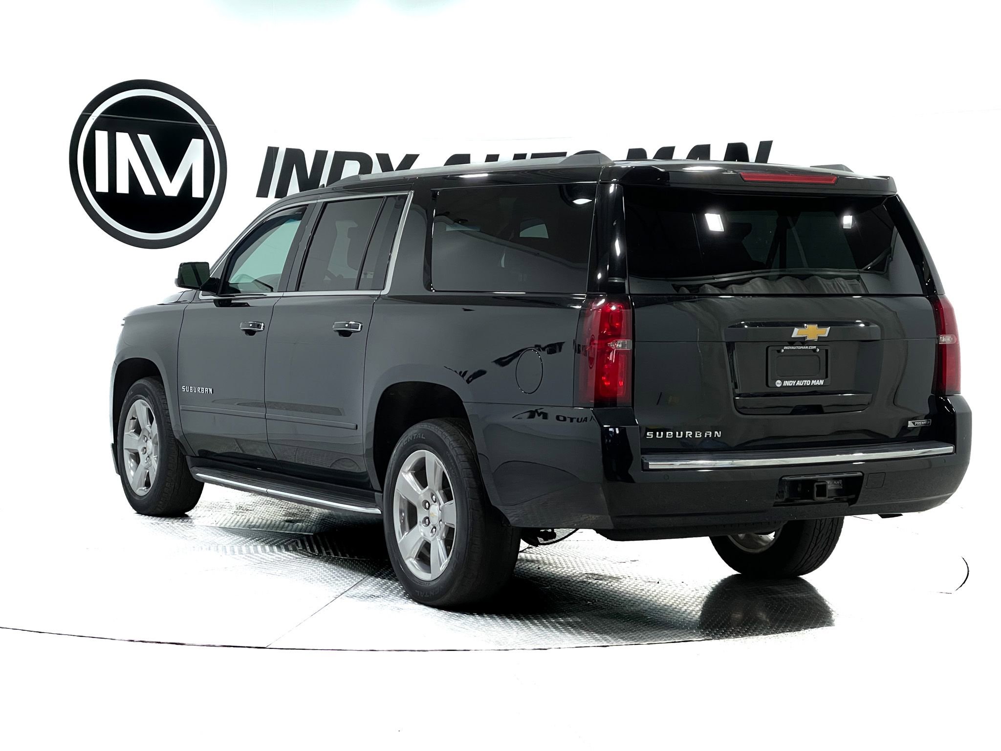 Used 2018 Chevrolet Suburban Premier image 5