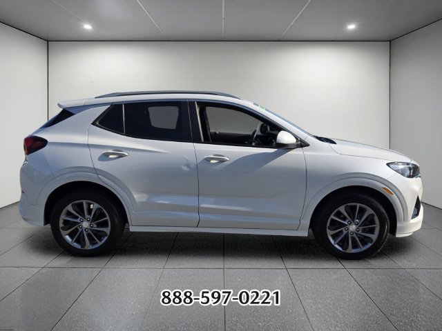 Used 2022 Buick Encore GX Preferred w/ Sport Touring Package FWD image 6