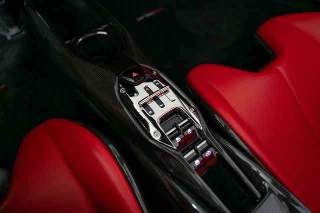 Used 2022 Ferrari SF90 Spider AWD/4WD image 22