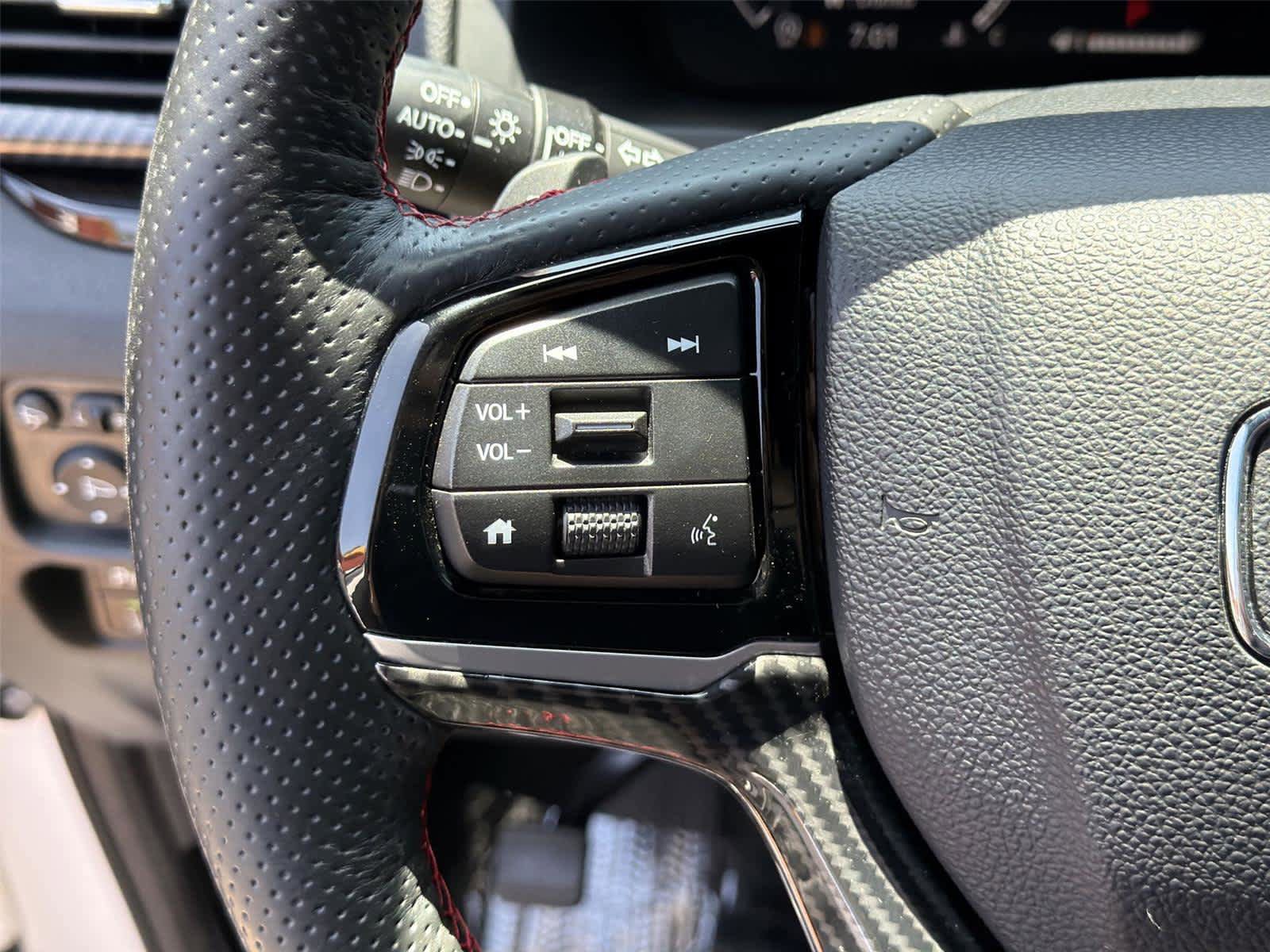 Used 2024 Honda Ridgeline Black Edition image 34