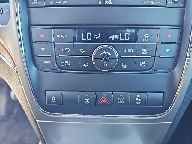 Used 2013 Jeep Grand Cherokee Overland w/ Trailer Tow Group RWD image 27