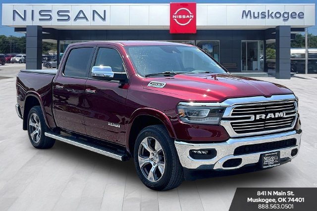 Used 2021 RAM 1500 Laramie AWD/4WD image 1
