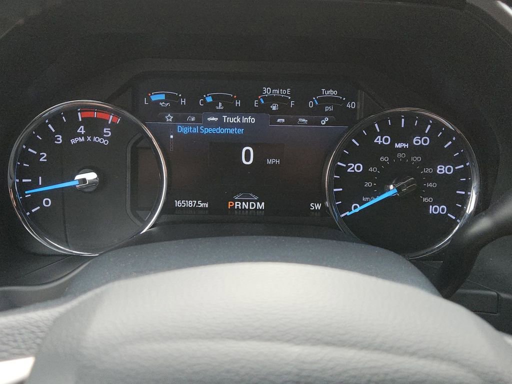 Used 2022 Ford F350 Platinum w/ FX4 Off-Road Package image 23