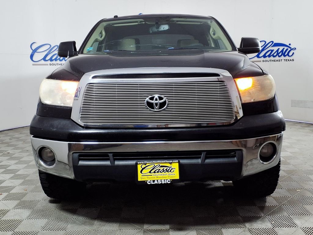 Used 2013 Toyota Tundra 2WD CrewMax w/ SR5 Pkg image 3