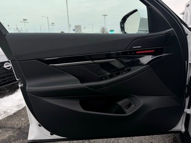 New 2026 BMW 530i xDrive w/ Premium Package image 12