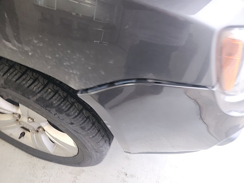 Used 2016 Jeep Compass Sport image 4