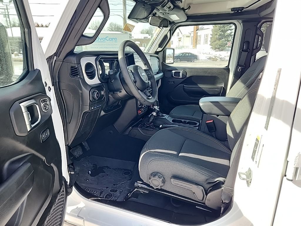 Certified 2025 Jeep Wrangler Unlimited Sport S 4xe image 2