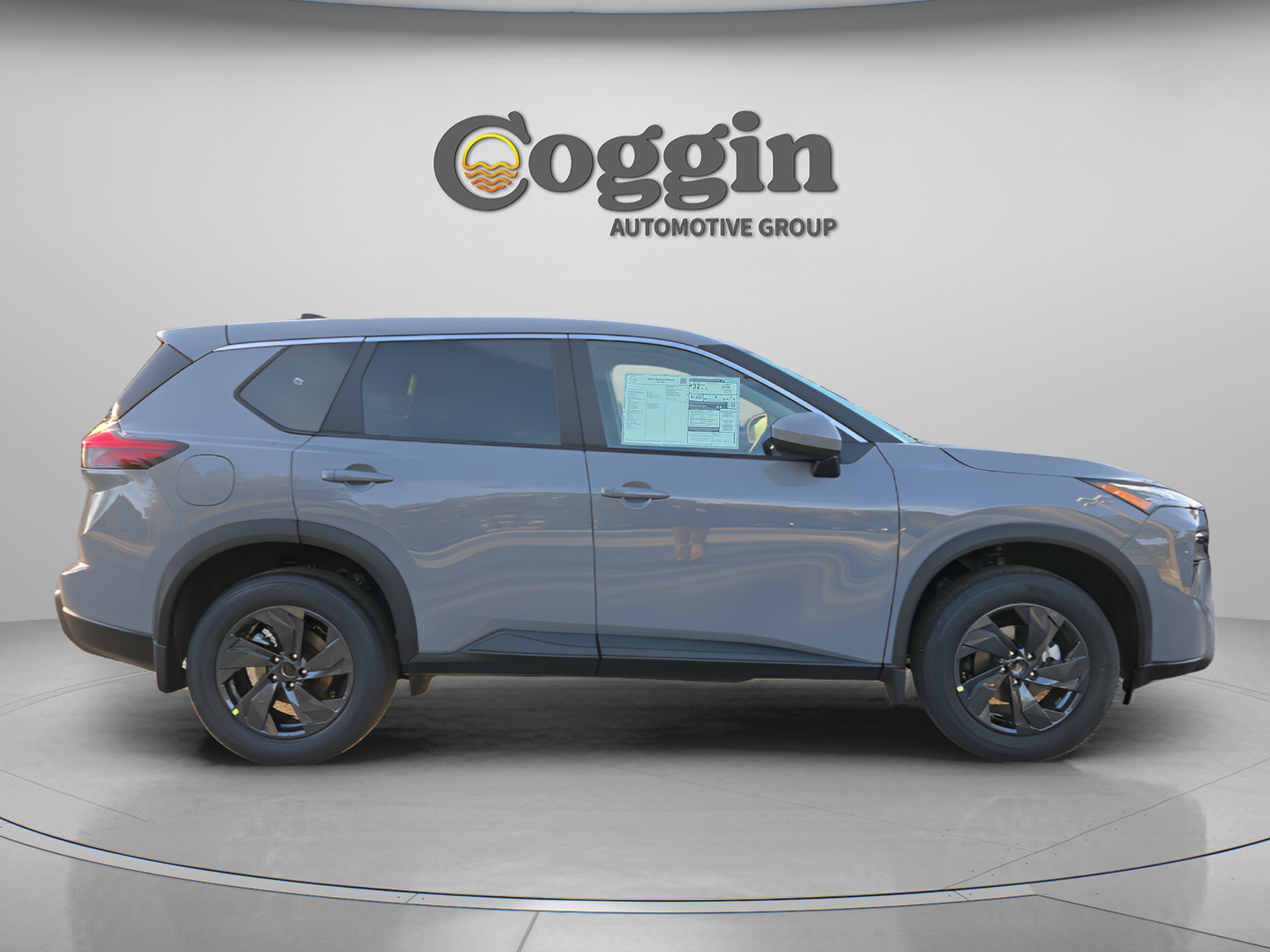 Used 2026 Nissan Rogue SV w/ Cold Weather Package FWD image 6