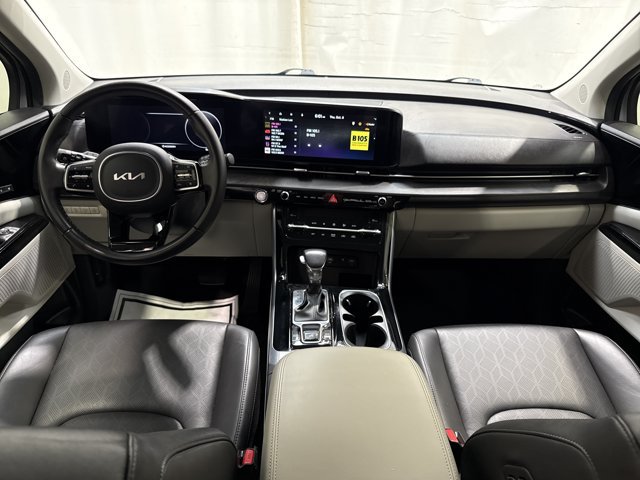 Certified 2024 Kia Carnival SX FWD image 15