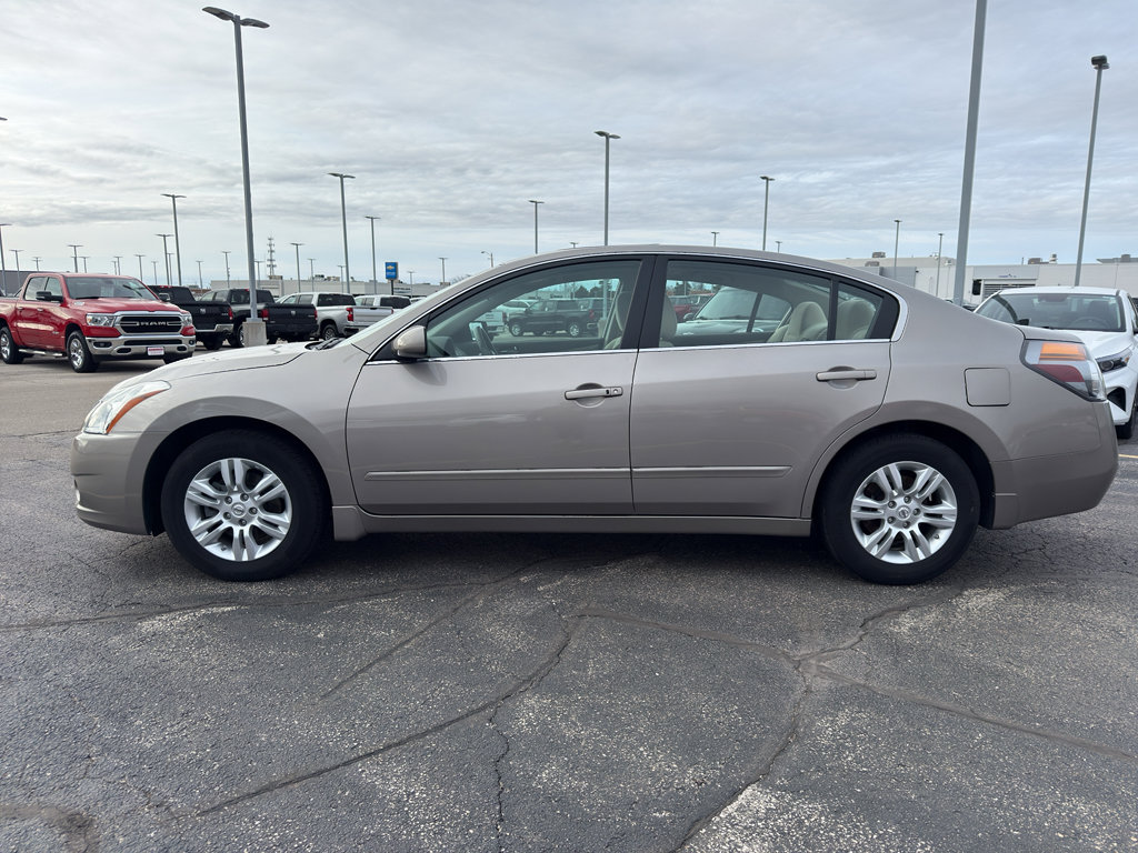 Used 2012 Nissan Altima 2.5 S w/ Convenience Pkg image 6