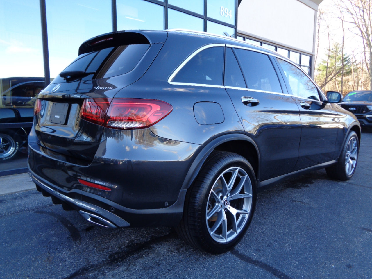 Used 2022 Mercedes-Benz GLC 300 4MATIC image 5