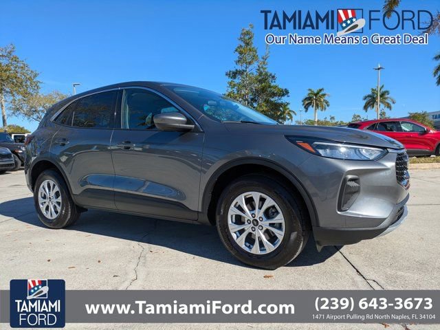 Used 2023 Ford Escape Active w/ Tech Pack #2 image 1