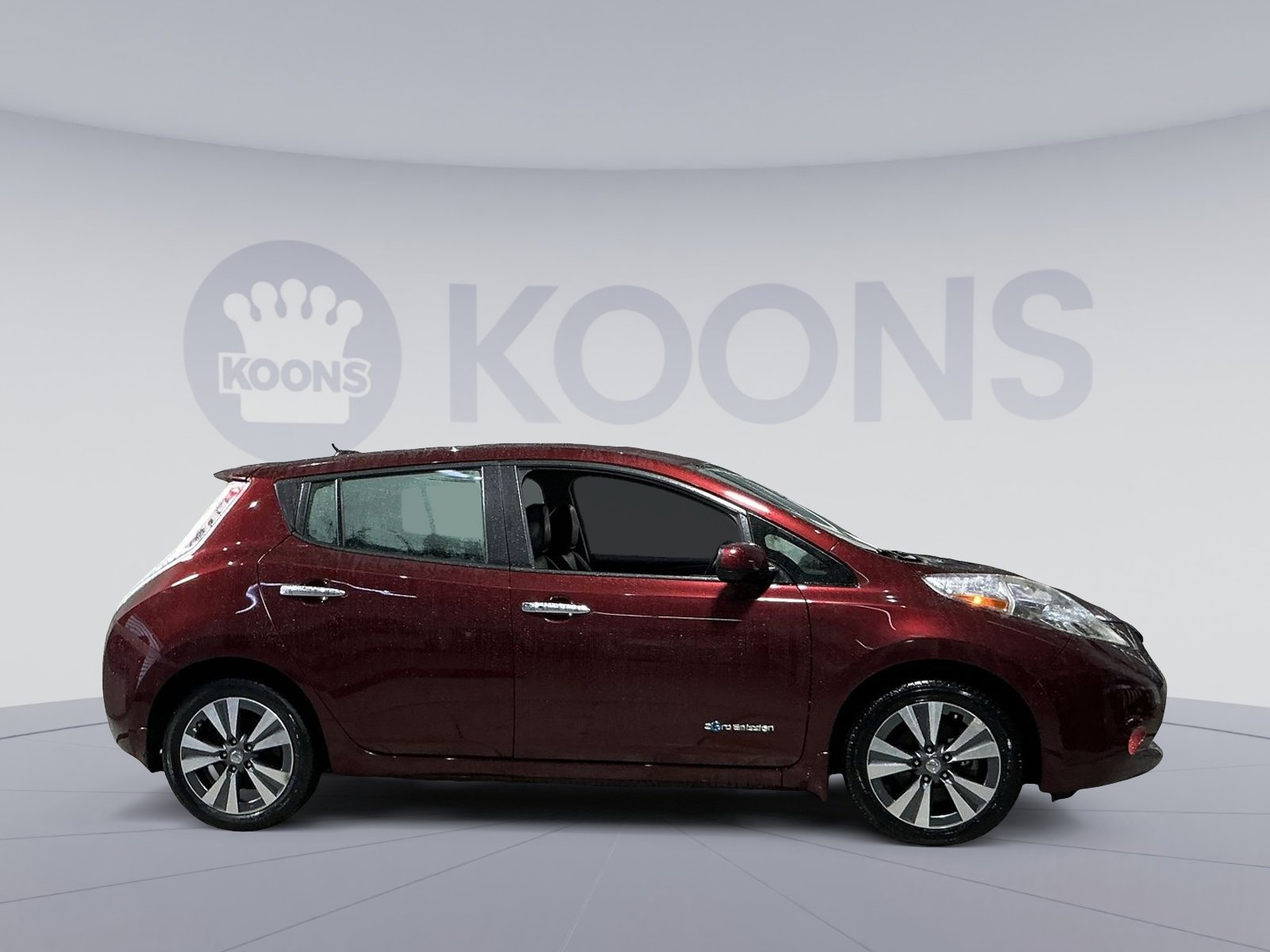 Used 2016 Nissan Leaf SL w/ Premium Package image 17