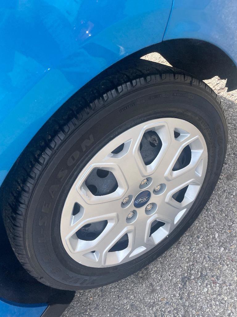 Used 2016 Ford Focus S FWD image 9