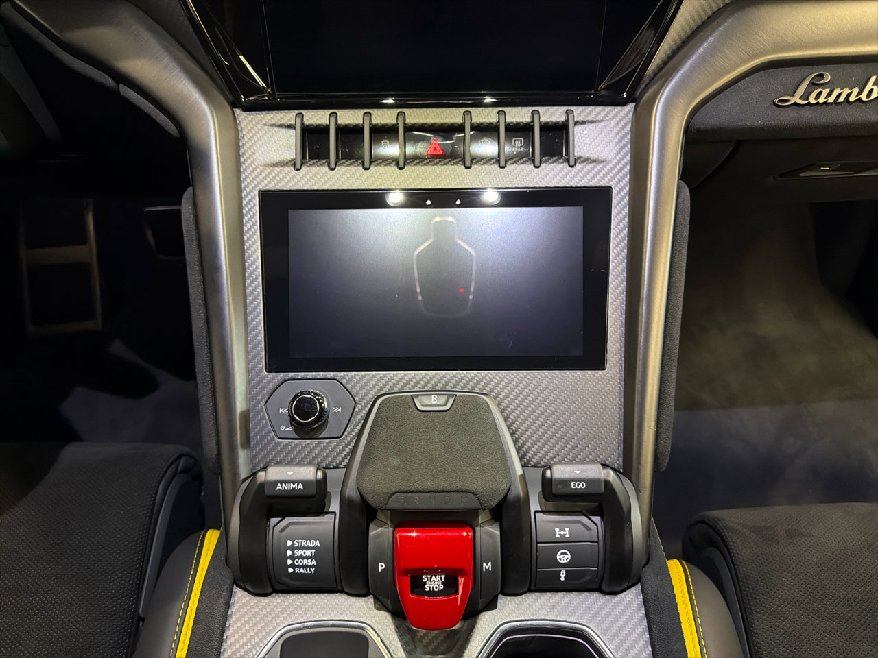 Used 2024 Lamborghini Urus Performante image 28