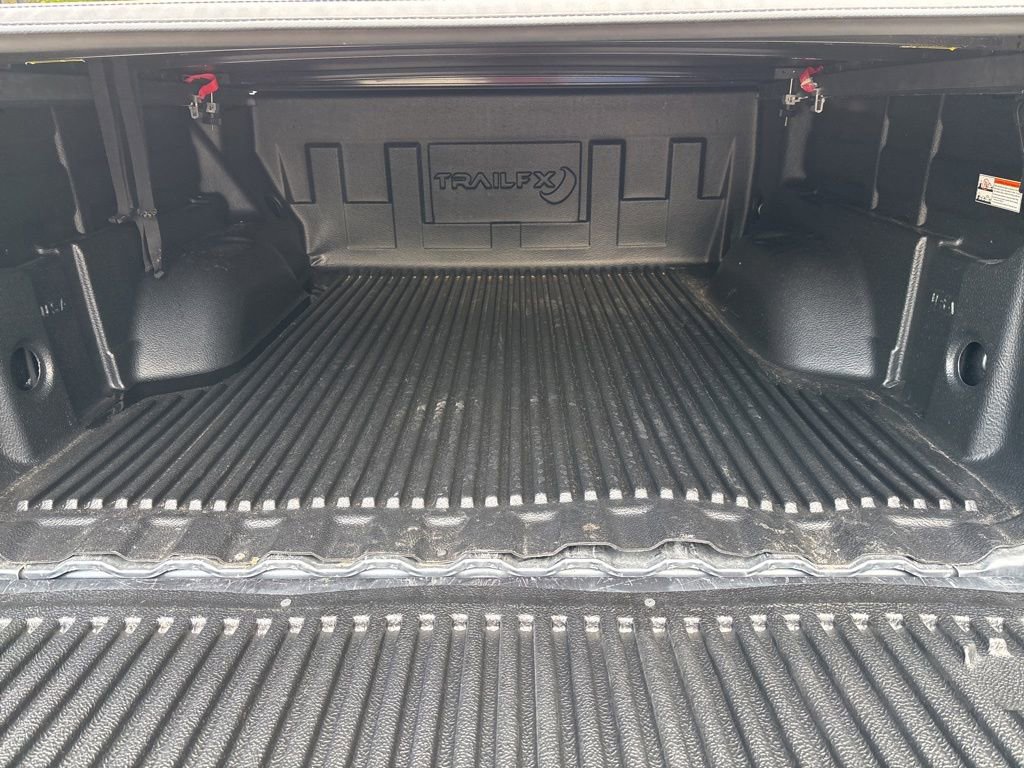 Used 2019 Chevrolet Colorado LT w/ LT Convenience Package AWD/4WD image 14