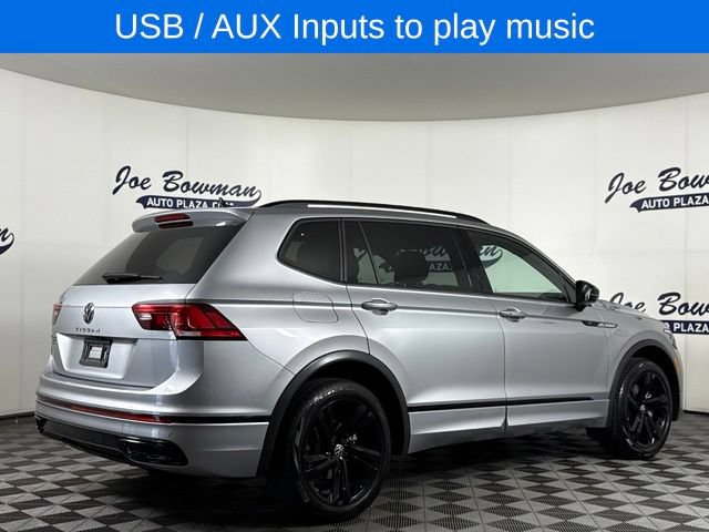 Used 2023 Volkswagen Tiguan SE R-Line FWD image 7