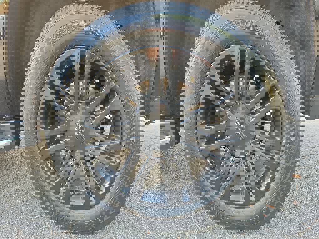 Used 2018 Cadillac Escalade 4WD image 10