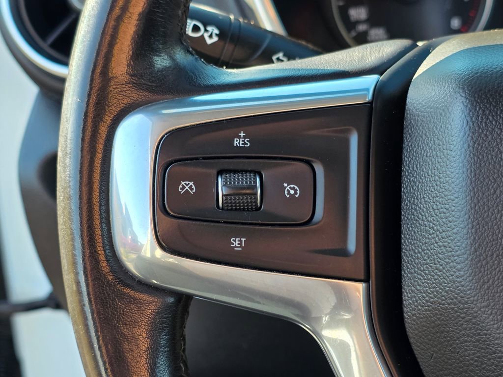 Used 2020 Chevrolet Blazer LT image 17